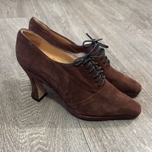 Vintage style Sacha London brown suede lace up heels women’s sz 6B